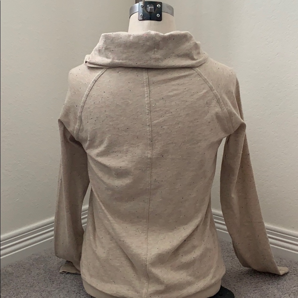 Columbia Knick Beach cowl neck top EUC - Picture 8 of 8